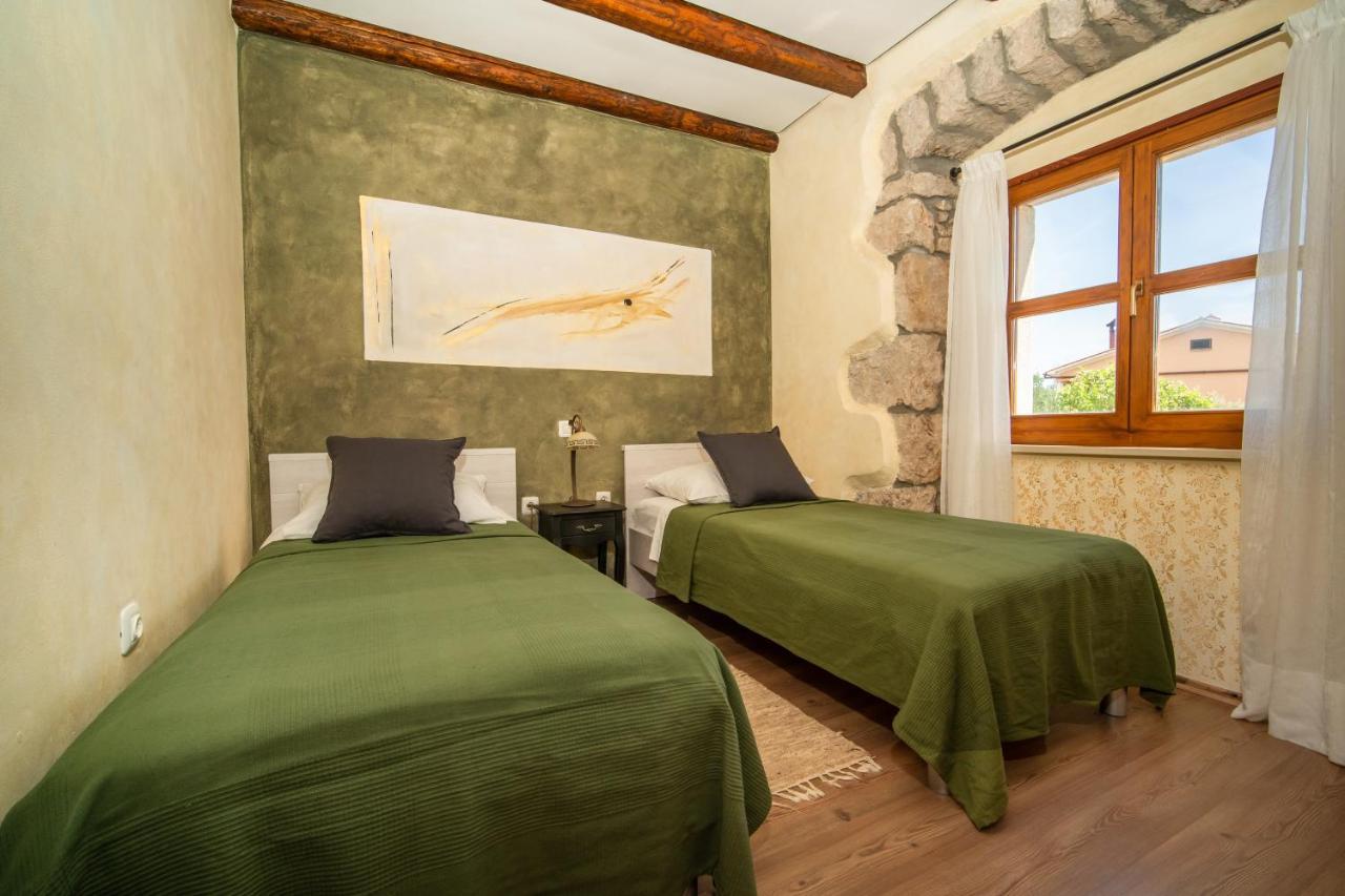 Vila House Luce Krapan Exteriér fotografie